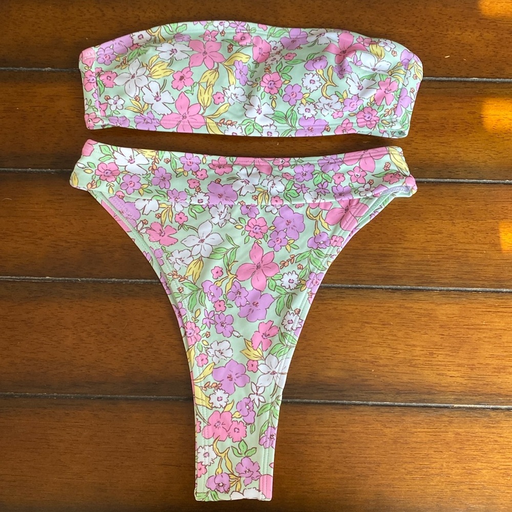 Cupshe Pastel Floral Bandeau Bikini Set in Pink, Yellow & Green